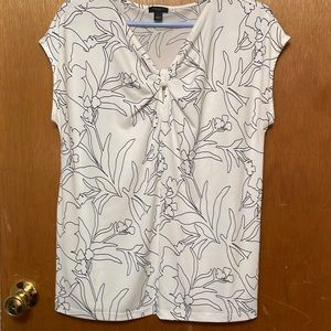 Ann Taylor-Women’s Summer Top